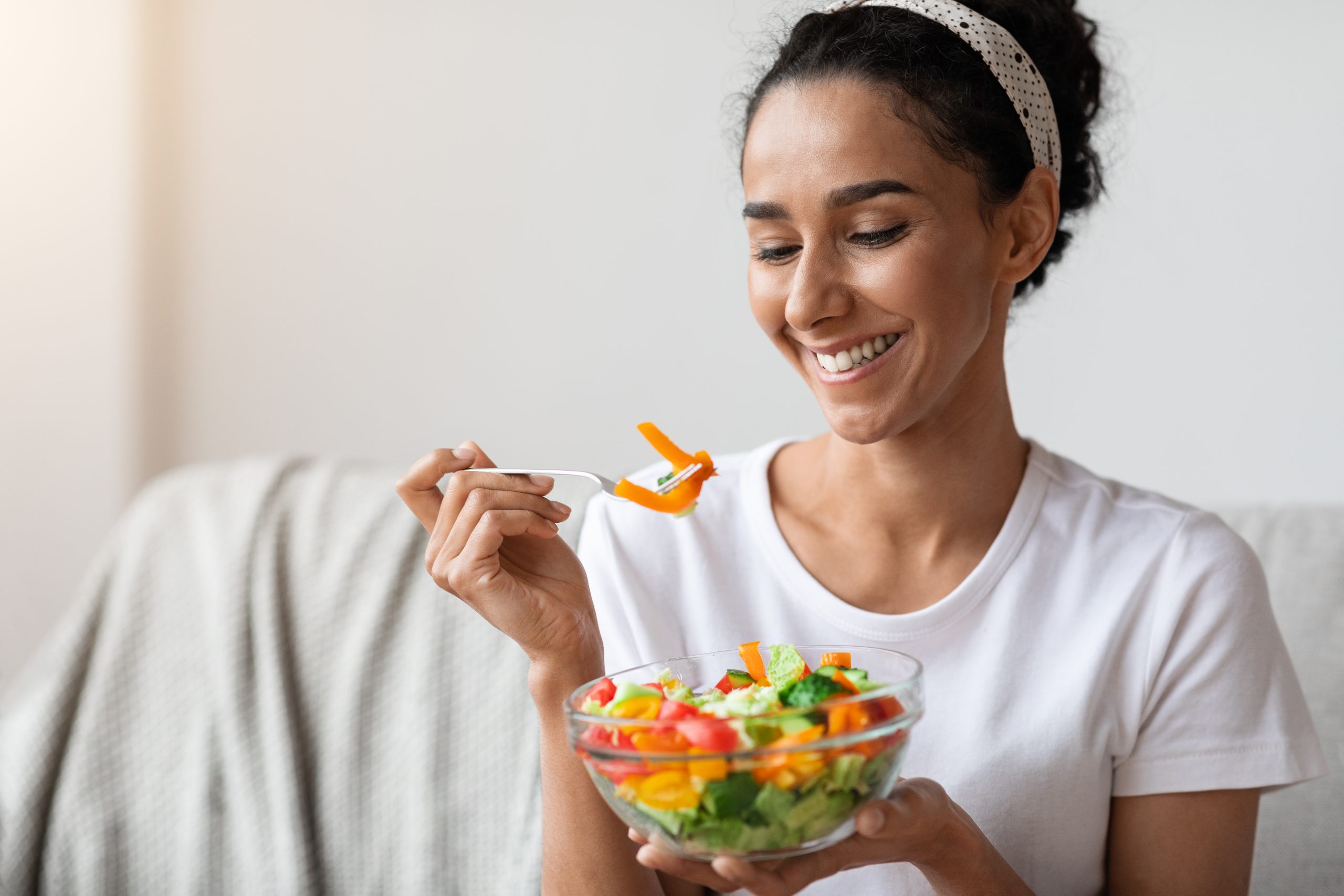 lady eating healthy food
